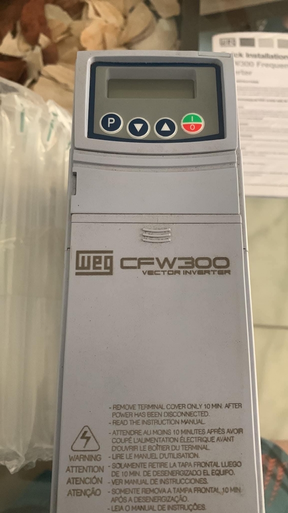 INVERSOR DE FREQUÊNCIA WEG CFW300 - 10A